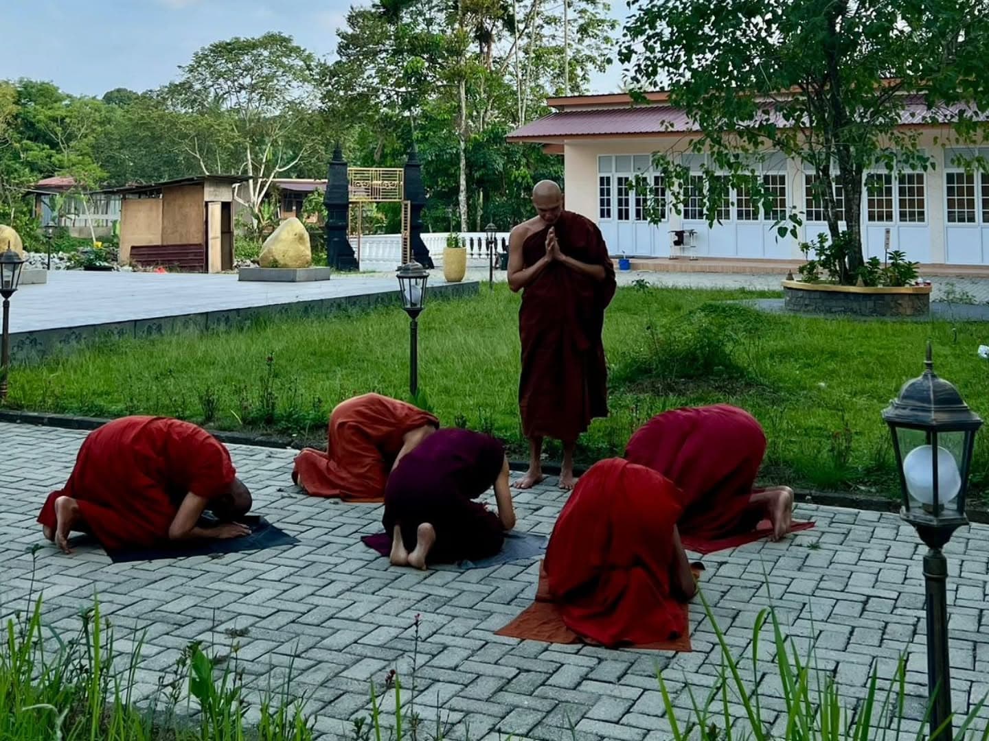Gambar acara Dokumentasi: Kunjungan Sangha Na Uyana Aranya ke PATVDH Pancur Batu