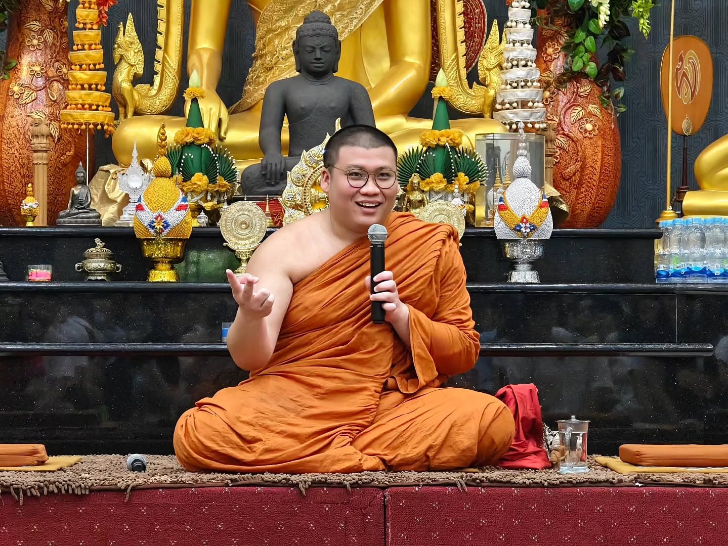 Gambar acara Dokumentasi: Pūjā Bhakti & Dhammadesanā