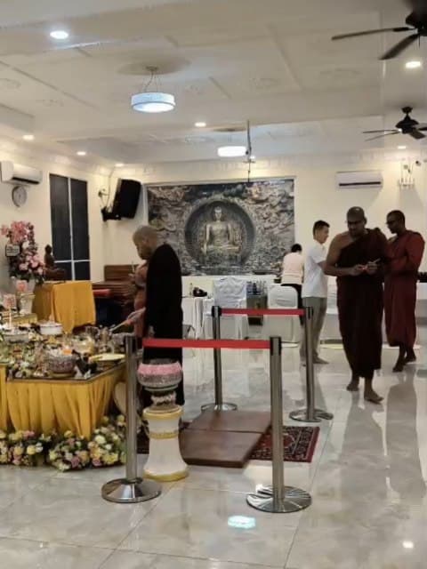Gambar acara Dana Makan Siang untuk Sangha