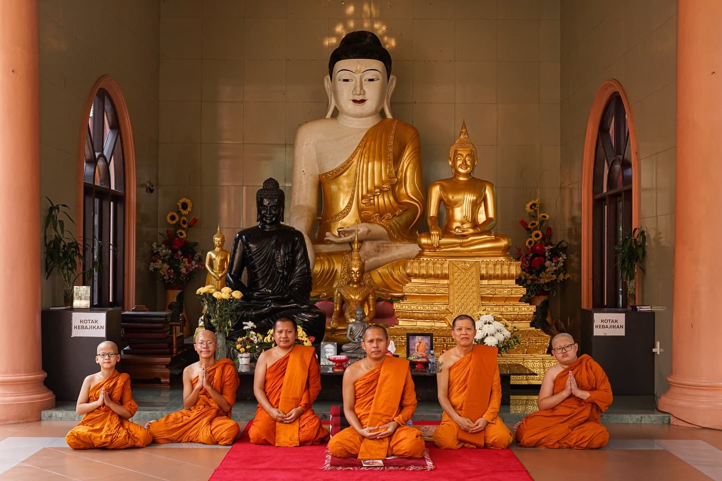 Gambar acara Dokumentasi: Pabbajjā Sāmaṇera